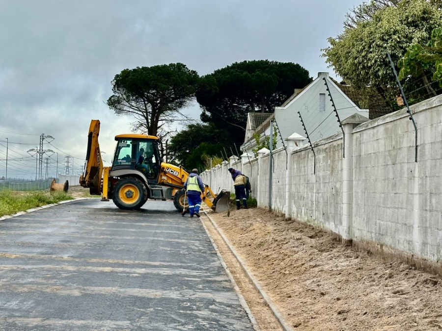 3 Bedroom Property for Sale in Zevenzicht Western Cape